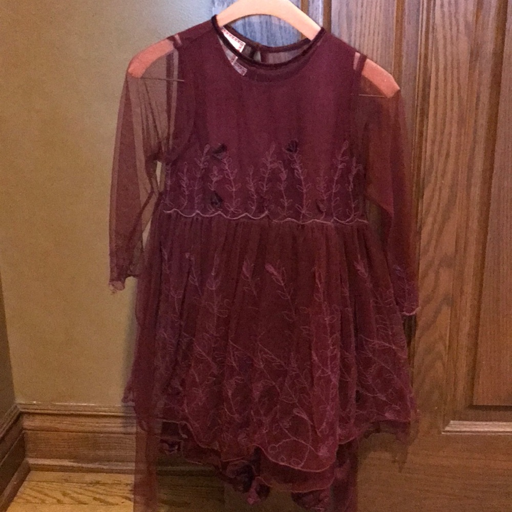 Stunning little girls dress